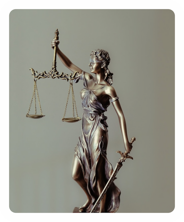Lawyer Statue